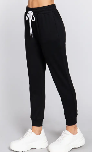 Women's French Terry Capri Fitted Joggers