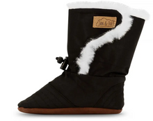 Load image into Gallery viewer, Stay Put Winter Booties- Black
